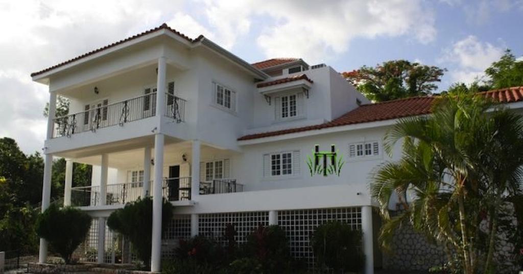 Hill Top Kingston Jamaica Eksteriør billede